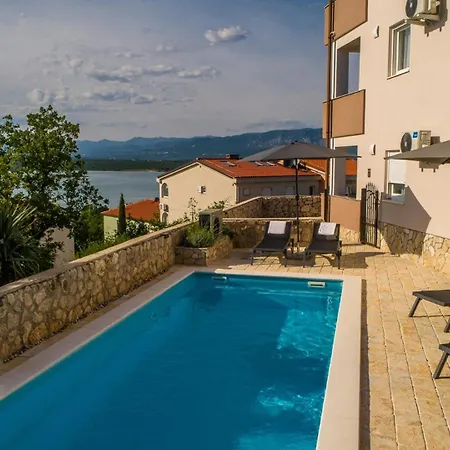 Tries 5 With Heated Pool And Sea View * クリムノ